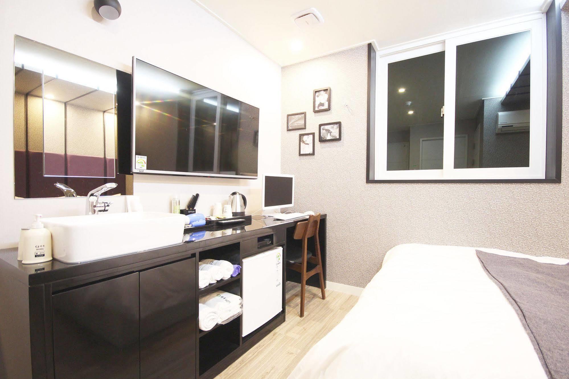 Haru Hotel Kimhe Kültér fotó
