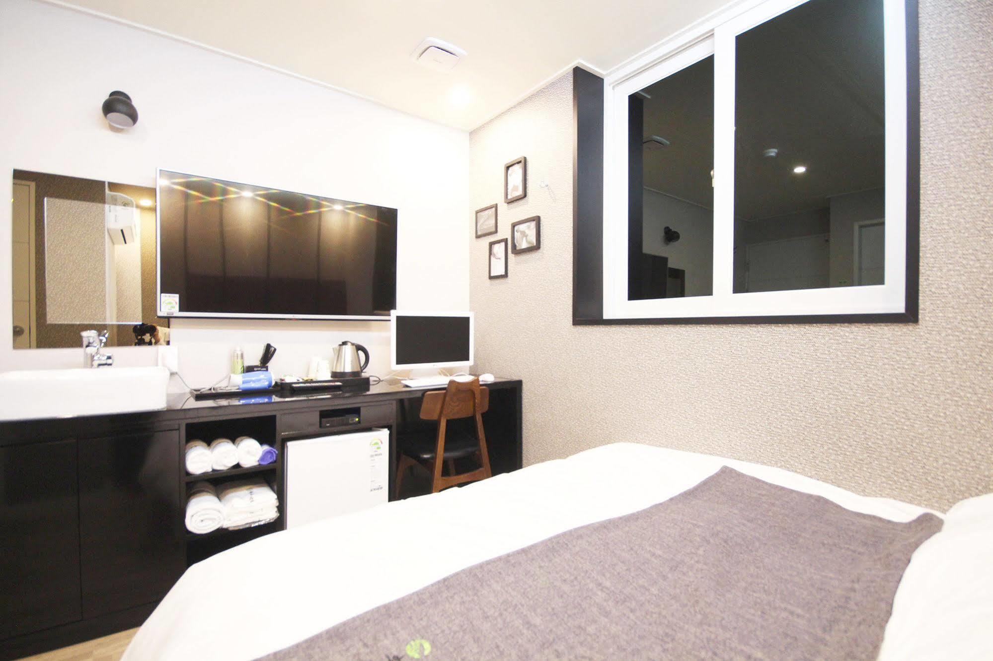 Haru Hotel Kimhe Kültér fotó